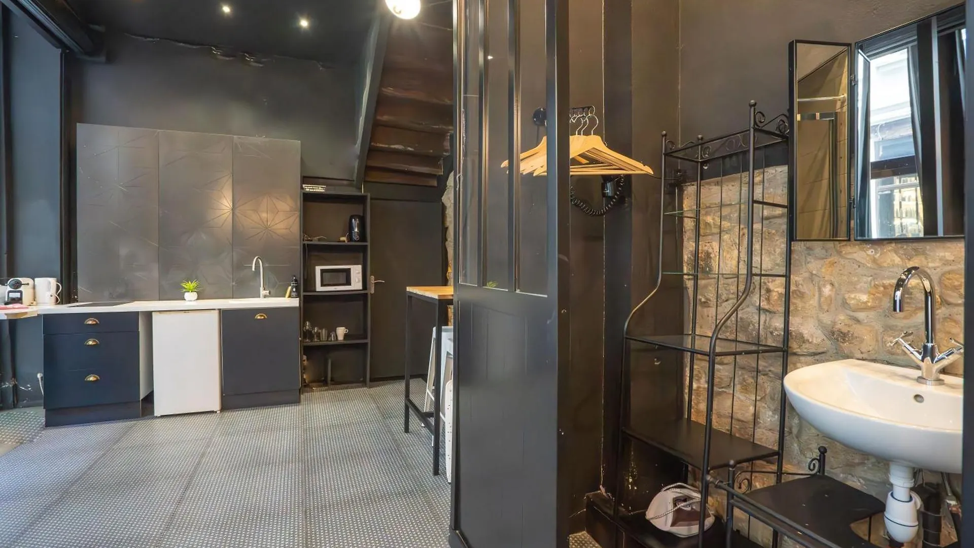 Studio Notre Dame De Nazareth Paris 3 - 2P - Flat-Guest Apartment